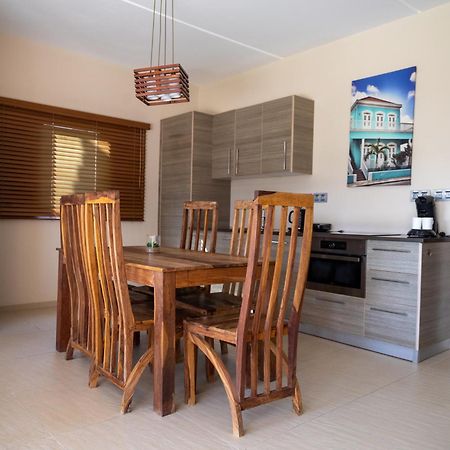 Spanish Water View Apartment Willemstad Exterior photo