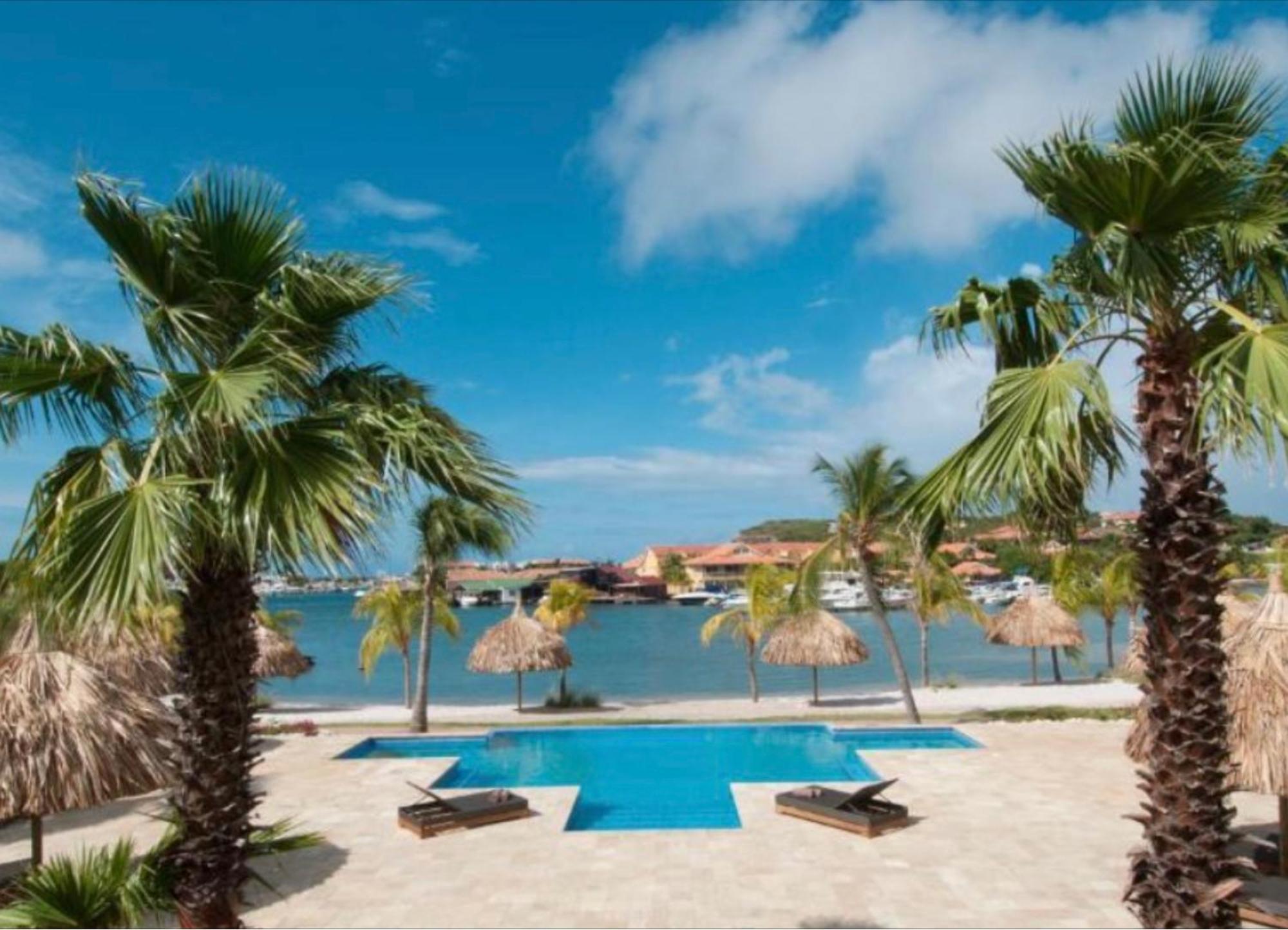 Spanish Water View Apartment Willemstad Exterior photo